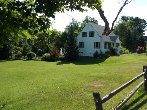 170 Summer St, Lee, MA 01238 photo 7
