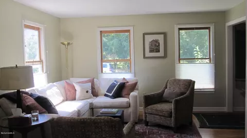 170 Summer St, Lee, MA 01238 photo 17