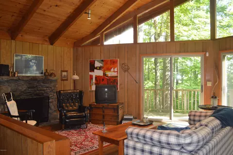 9 Mcdarby Rd, Tyringham, MA 01264 photo 2