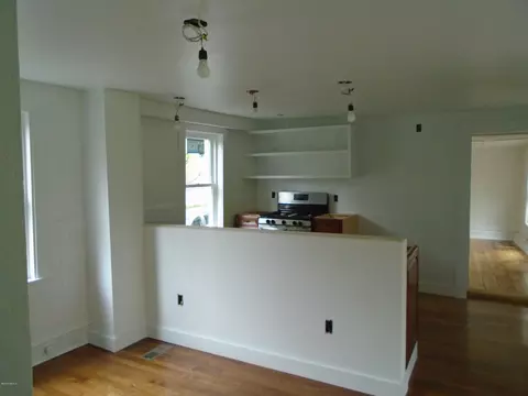 60 Dublin St, Lee, MA 01238 photo 6