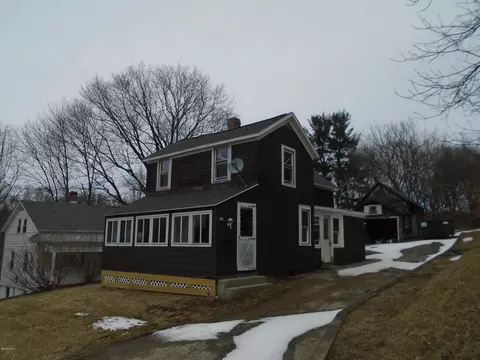 60 Dublin St, Lee, MA 01238 photo 3