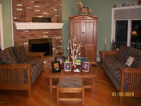 62 Moose Dr, Lee, MA 01238 photo 11