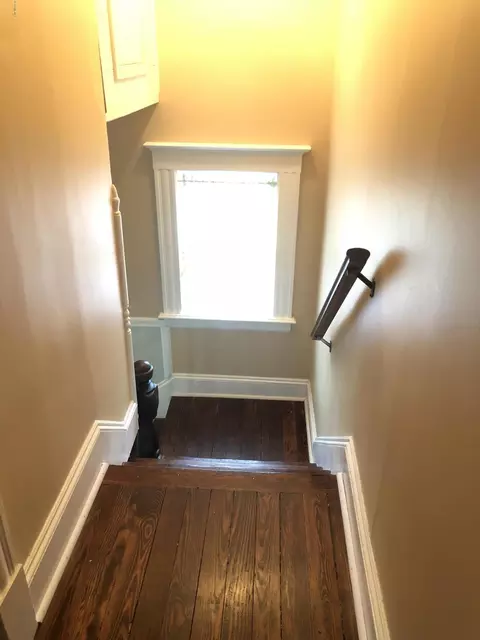 156 Summer St, Lee, MA 01238 photo 17