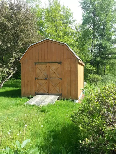 735 Forest St, Lee, MA 01238 photo 16