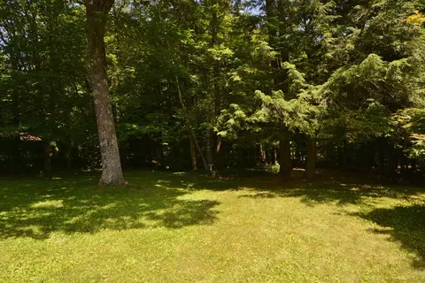 73 Pinewood Dr, Tolland, MA 01034 photo 18