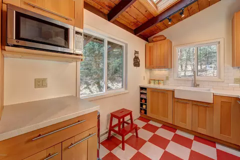 110 Judd Rd, Otis, MA 01253 photo 5
