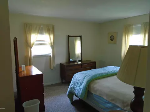 300 E Center St, Lee, MA 01238 photo 20