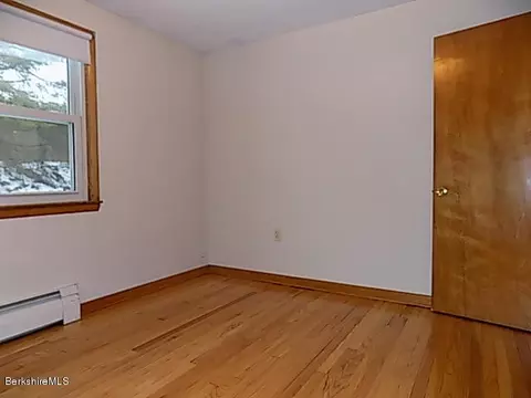 605 Marble St, Lee, MA 01238 photo 11