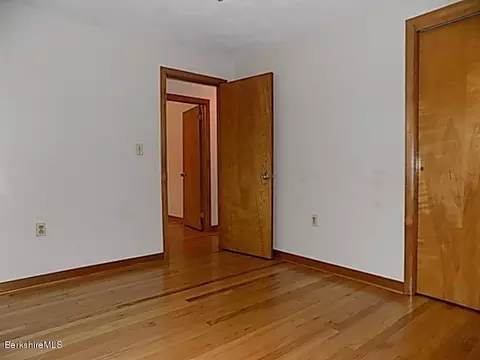 605 Marble St, Lee, MA 01238 photo 14