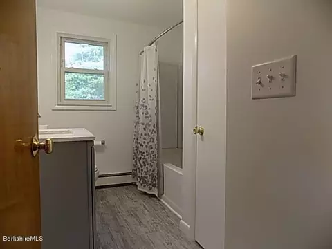 605 Marble St, Lee, MA 01238 photo 17