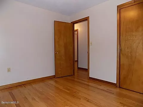 605 Marble St, Lee, MA 01238 photo 12