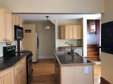 21 Greylock St, Lee, MA 01238 photo 8