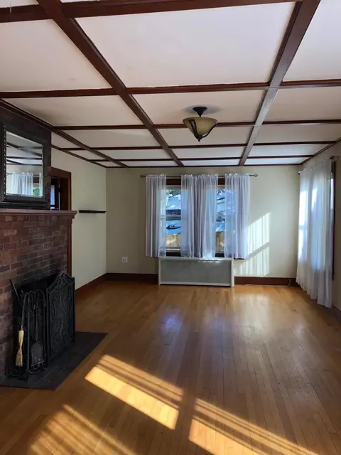 21 Greylock St, Lee, MA 01238 photo 17