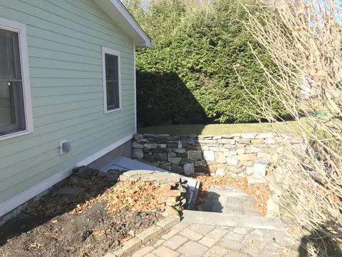 240 High St, Lee, MA 01238 photo 35