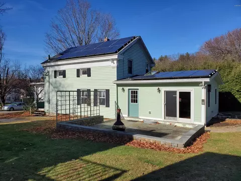 240 High St, Lee, MA 01238 photo 29