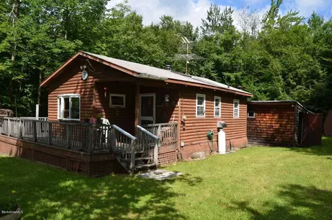 72 Blacksmith Path, Becket, MA 01223 photo 2