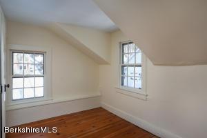 453 Main Rd, Monterey, MA 01245 photo 13