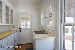 453 Main Rd, Monterey, MA 01245 photo 20