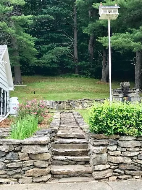 2155 Cape St, Lee, MA 01238 photo 7