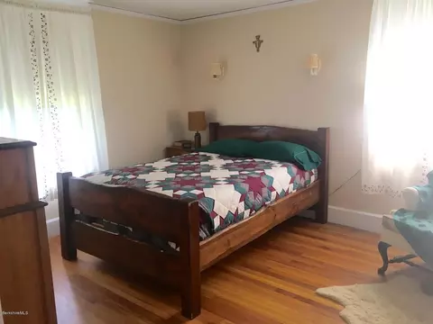 80 E Main St, Stockbridge, MA 01262 photo 29