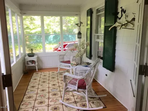 80 E Main St, Stockbridge, MA 01262 photo 8