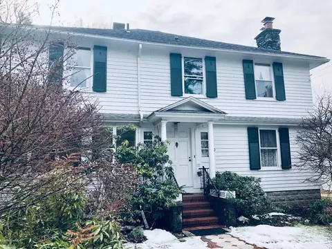 80 E Main St, Stockbridge, MA 01262 photo 2