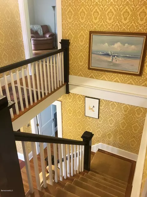 80 E Main St, Stockbridge, MA 01262 photo 22