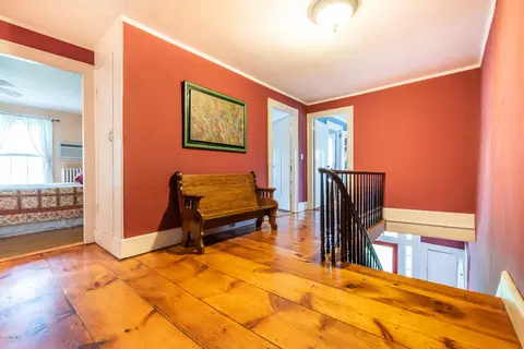 27 Main St, Sheffield, MA 01257 photo 16