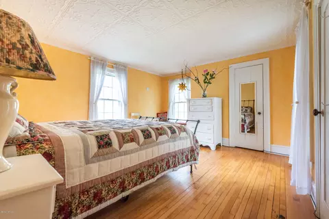 27 Main St, Sheffield, MA 01257 photo 21