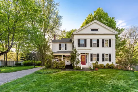 27 Main St, Sheffield, MA 01257 photo 1