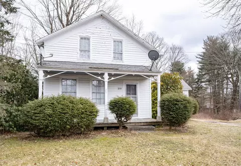 281 Main St, Sheffield, MA 01257 photo 1