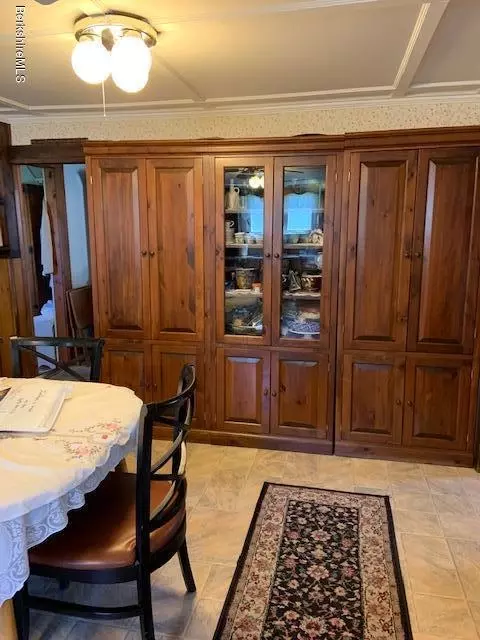 60 Tyringham Rd, Lee, MA 01238 photo 11
