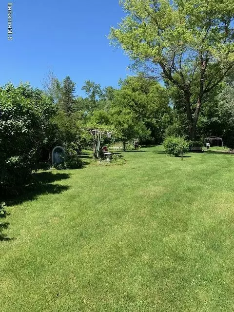 60 Tyringham Rd, Lee, MA 01238 photo 6