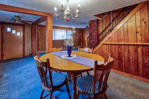 780 Greylock St, Lee, MA 01238 photo 9