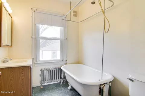 56 E Center St, Lee, MA 01238 photo 11