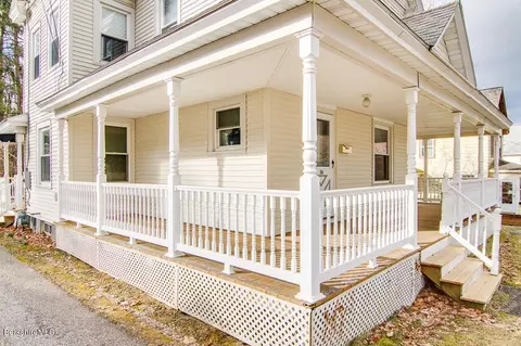 56 E Center St, Lee, MA 01238 photo 2