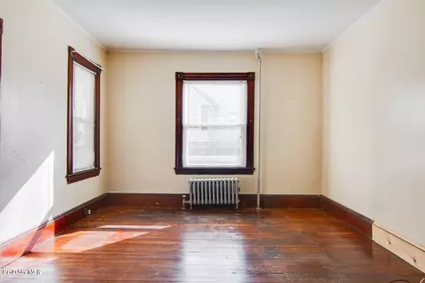 56 E Center St, Lee, MA 01238 photo 9