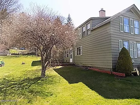 196 High St, Lee, MA 01238 photo 29