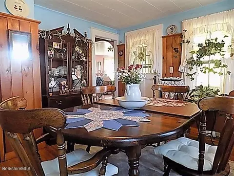 196 High St, Lee, MA 01238 photo 7