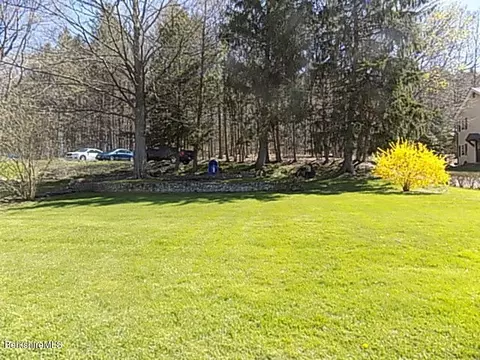 196 High St, Lee, MA 01238 photo 25