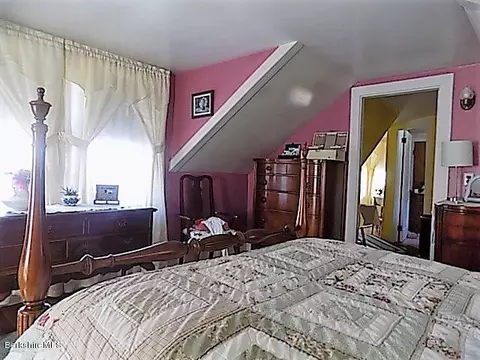 196 High St, Lee, MA 01238 photo 15