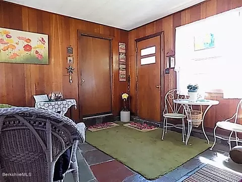 196 High St, Lee, MA 01238 photo 23