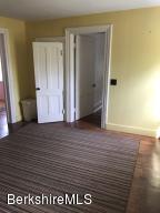 33 Monroe St, Pittsfield, MA 01201 photo 21