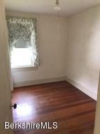 33 Monroe St, Pittsfield, MA 01201 photo 19