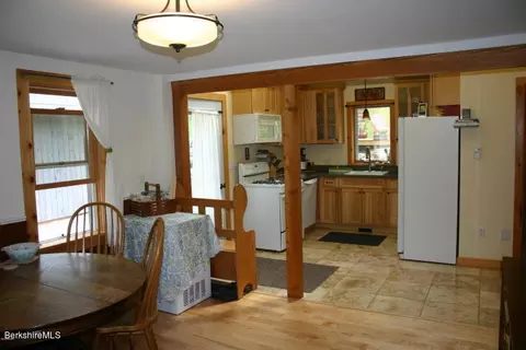 165 Silver St, Lee, MA 01238 photo 15