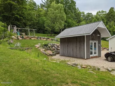 165 Silver St, Lee, MA 01238 photo 9