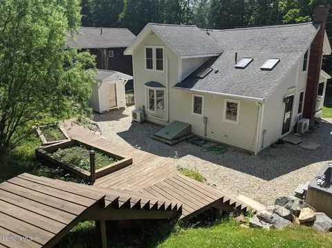 165 Silver St, Lee, MA 01238 photo 5