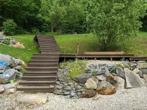 165 Silver St, Lee, MA 01238 photo 7