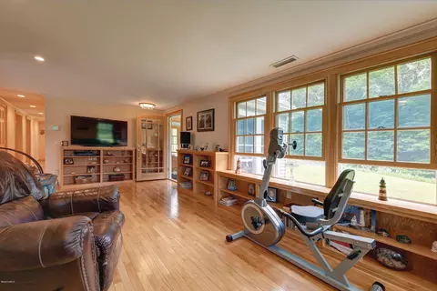 215 Lander Rd, Lee, MA 01238 photo 17