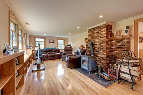 215 Lander Rd, Lee, MA 01238 photo 15